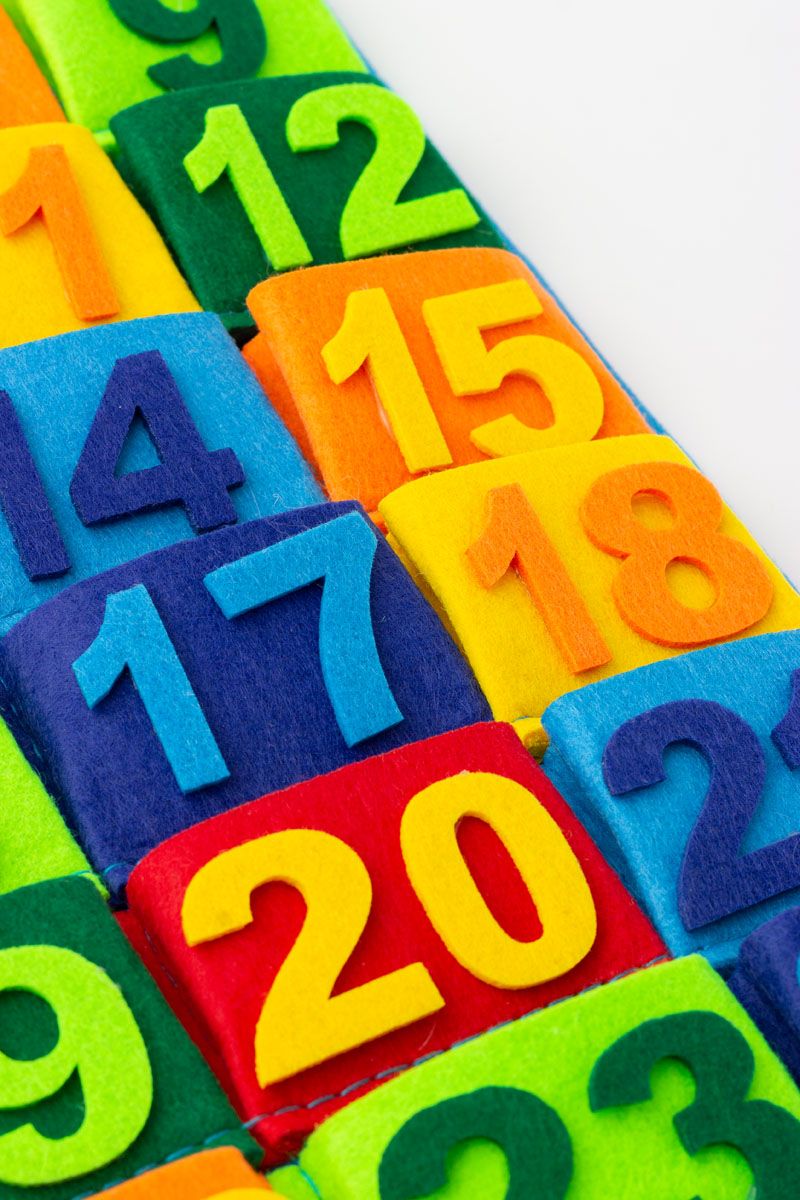 Eid Countdown Calendar with Pockets